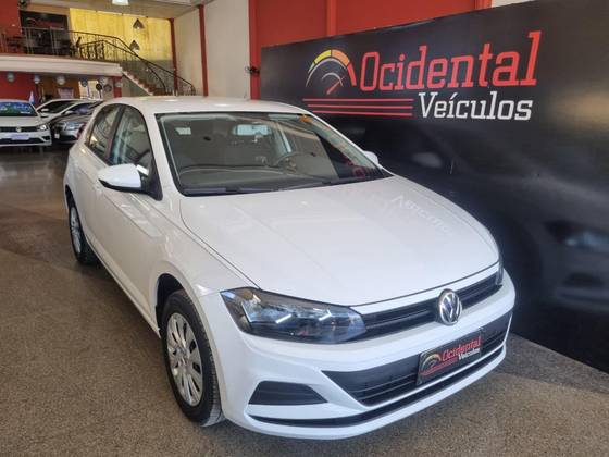 VOLKSWAGEN POLO 1.0 MPI TOTAL FLEX MANUAL VOLKSWAGEN POLO 1.0 MPI TOTAL FLEX MANUAL